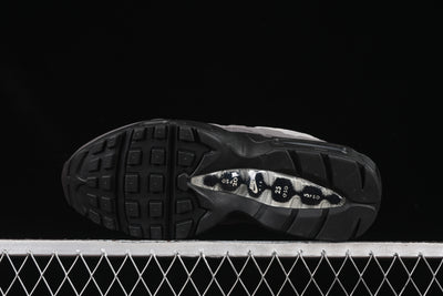 Nike Air Max 95 - Grey Black Gradient - Luxjewelss 