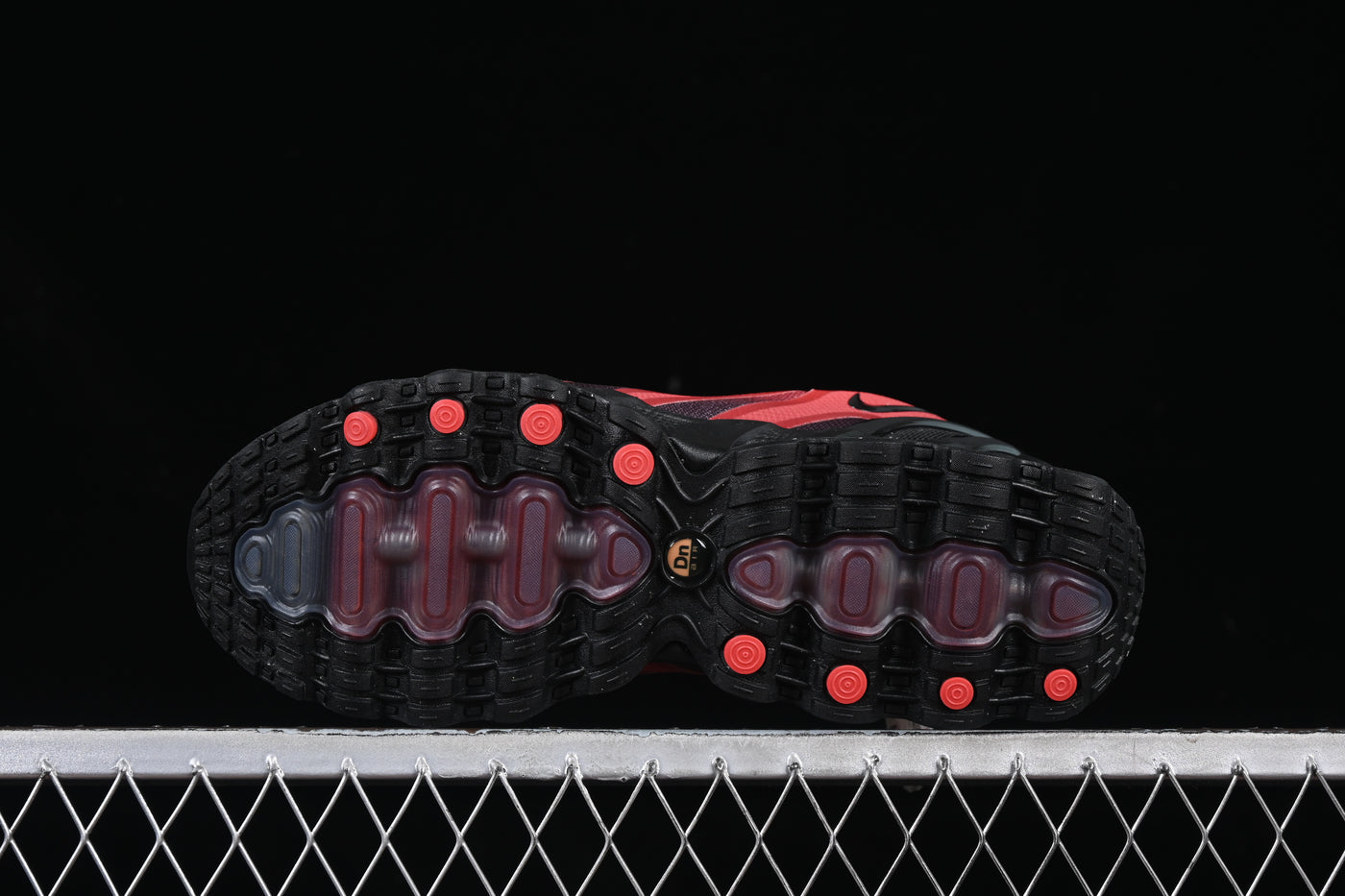 Nike Air Max Dn8 Black/Red - Luxjewelss 